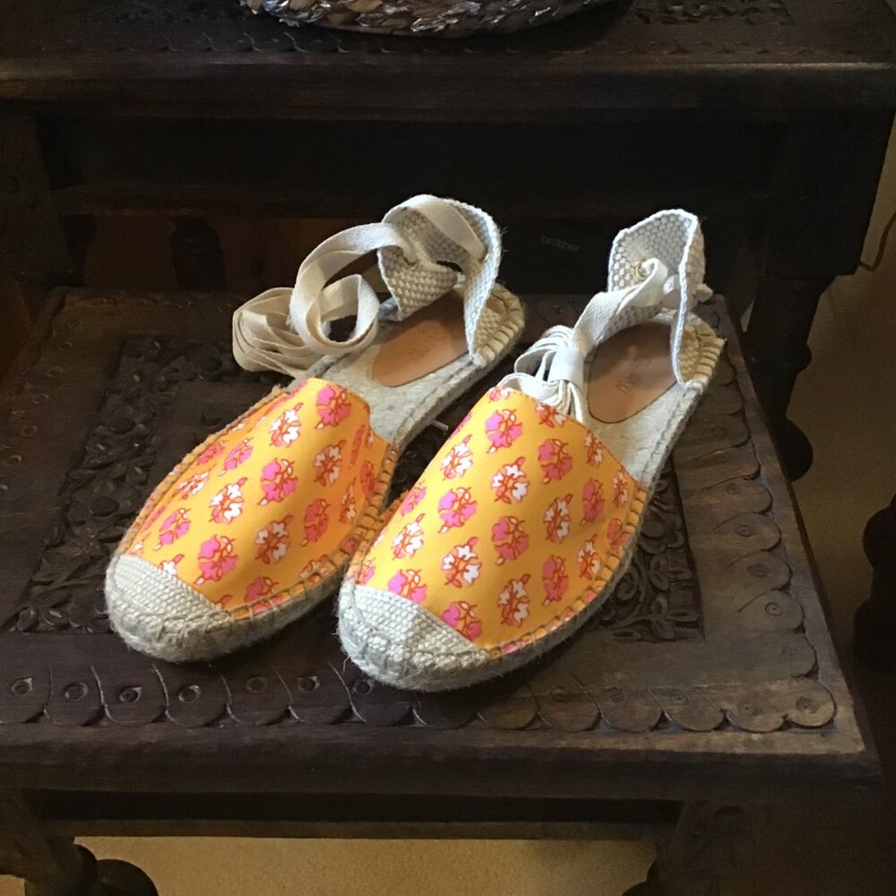 NEW - J. CREW Yellow Orange Pink Flat Cord and Fabric Laced Espadrilles - 8.5